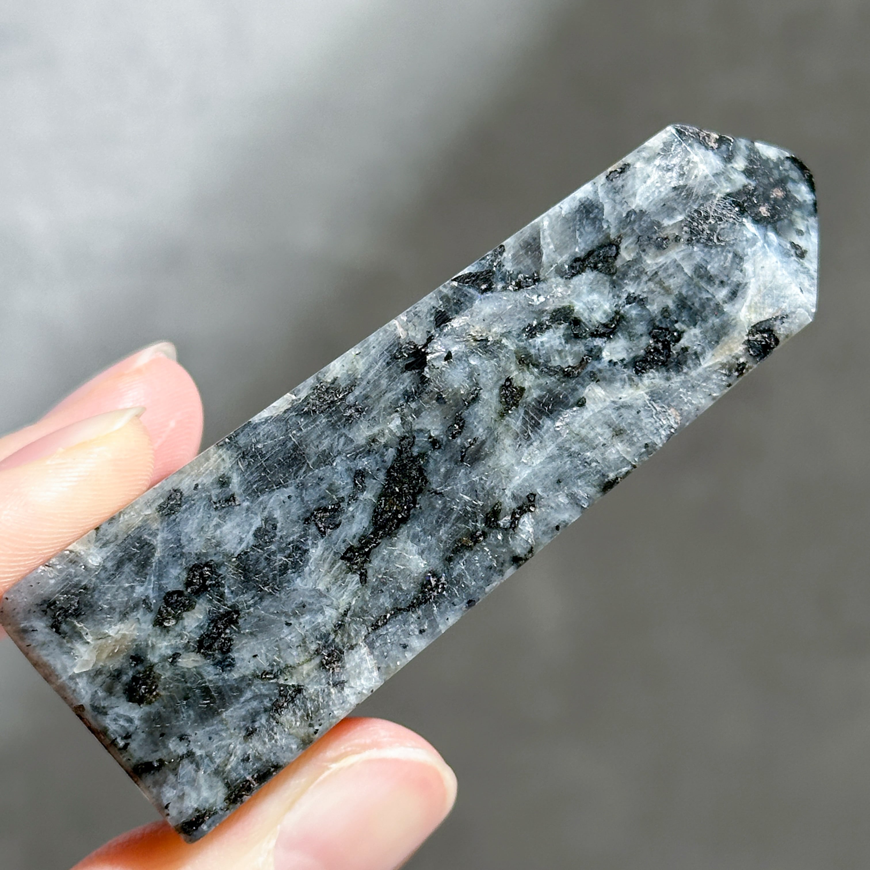 ラルビカイト タワー01◇ Larvikite ◇天然石・鉱物・パワーストーン