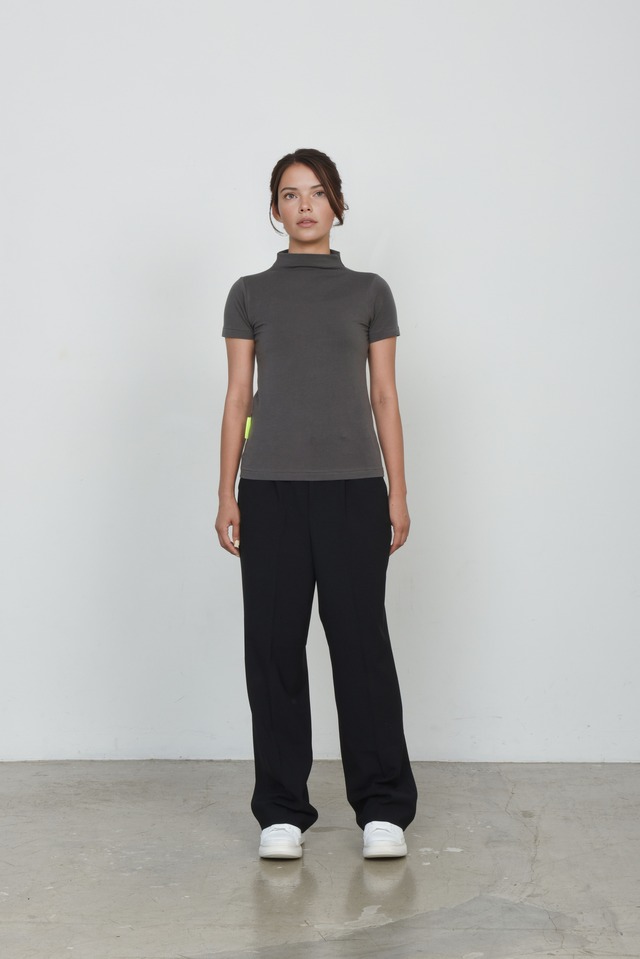 MOCK NECK S/S D.GRAY