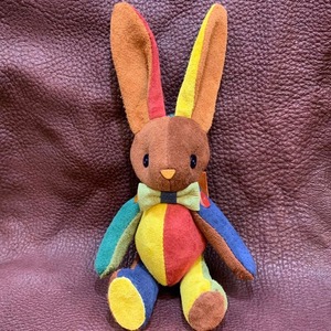 ピッグスウェードベルラビ★端革を使ってアップサイクル「ベルズラビット」写真の1点販売です　落ち着いたカラフル系