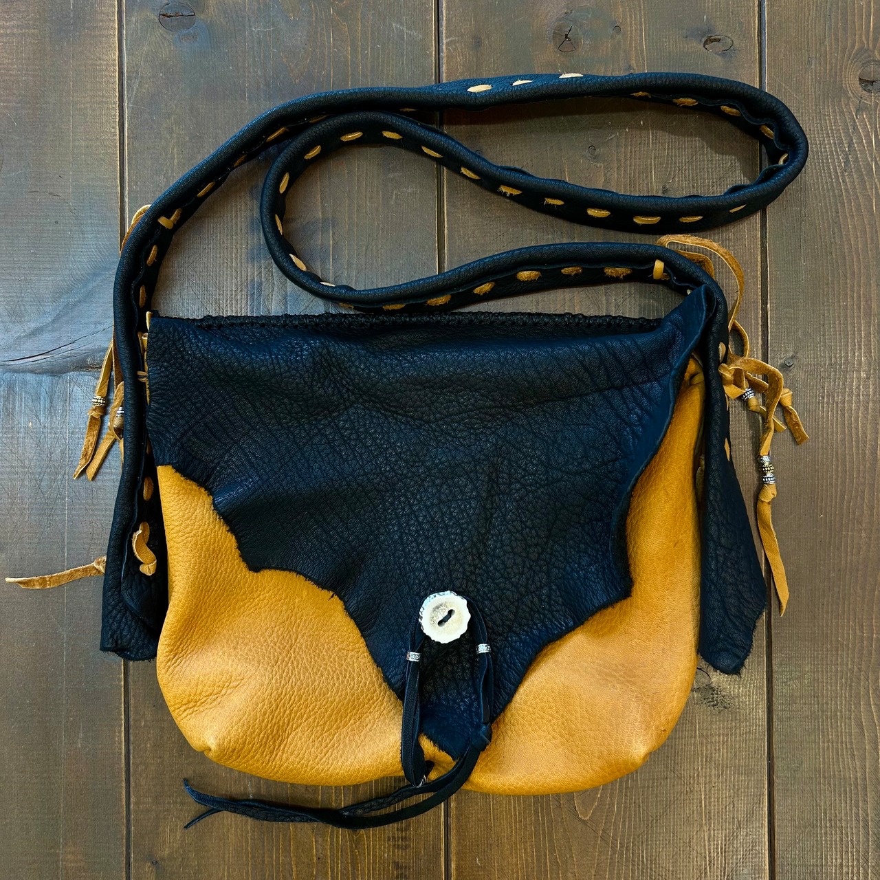 別注 ナスングワム×アーリーモーニング【Nasngwam×Early Morning】Deerskin Messenger Bag - 1