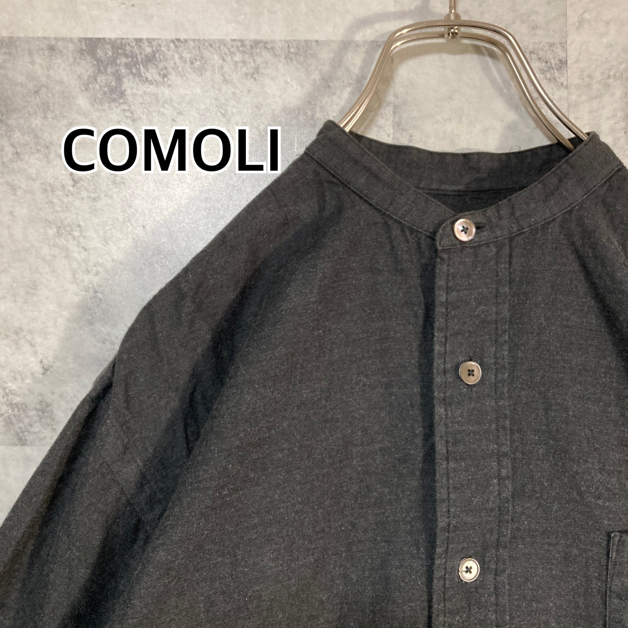 COMOLI コモリ コットンネル バンドカラーシャツ チャコール 日本製 COMOLI コモリ 長袖 バンドカラー シャツ コットンネル