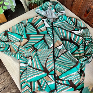 サイケ柄ニットパーカー