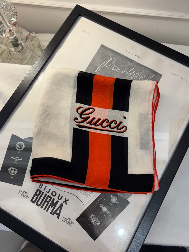 GUCCI/ vintage  black×orange scarf.