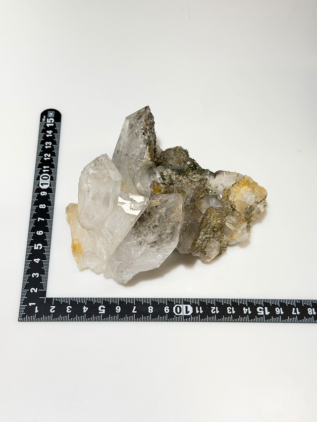 クォーツクラスター【ML-0102】インド