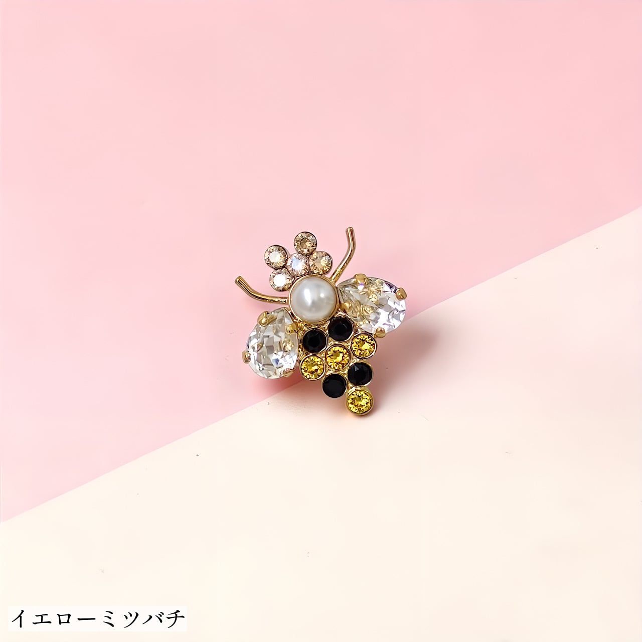 ミツバチピンブローチ | MAKI NUMOTO (マキ ヌモト) ｜コスチューム