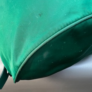 PRADA プラダ  三角ロゴ ナイロン リュック グリーン A-10014