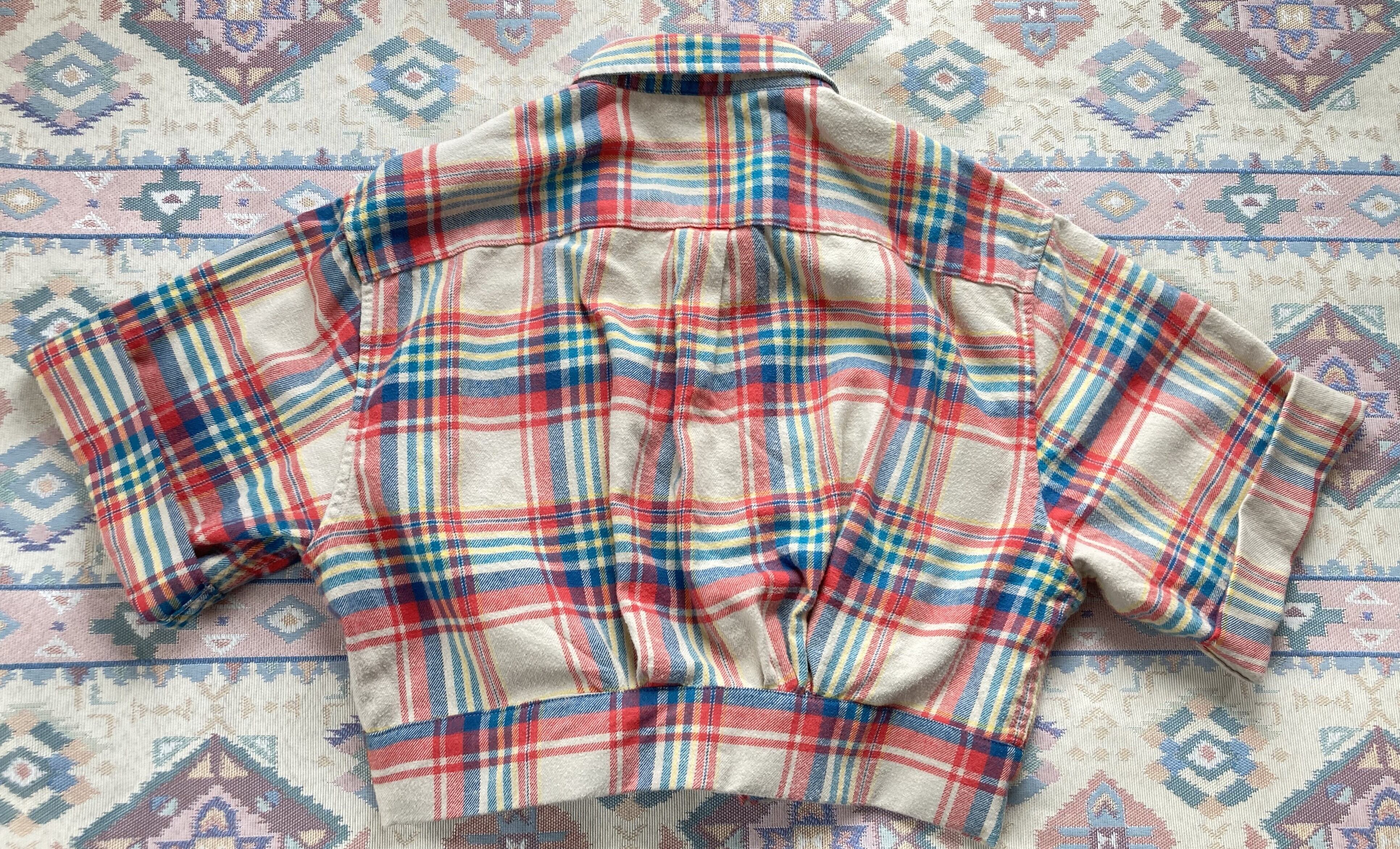 古着リメイク】クロップドシャツ 02 | ARIES VINTAGE CLOSET 古着リメイク】クロップドシャツ 02 | ARIES VINTAGE CLOSET