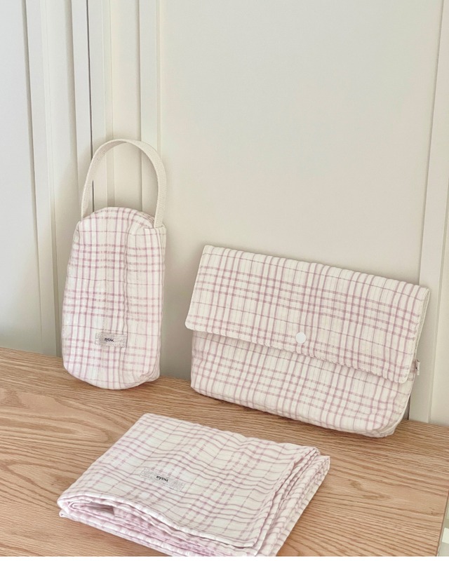 〈即納アイテム〉EYOU / ソフトデイズクールピロー- ピンクチェック