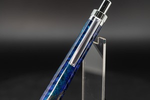【創造性と透明美】 レジン 漆 沈金 勇魚 silver BP
