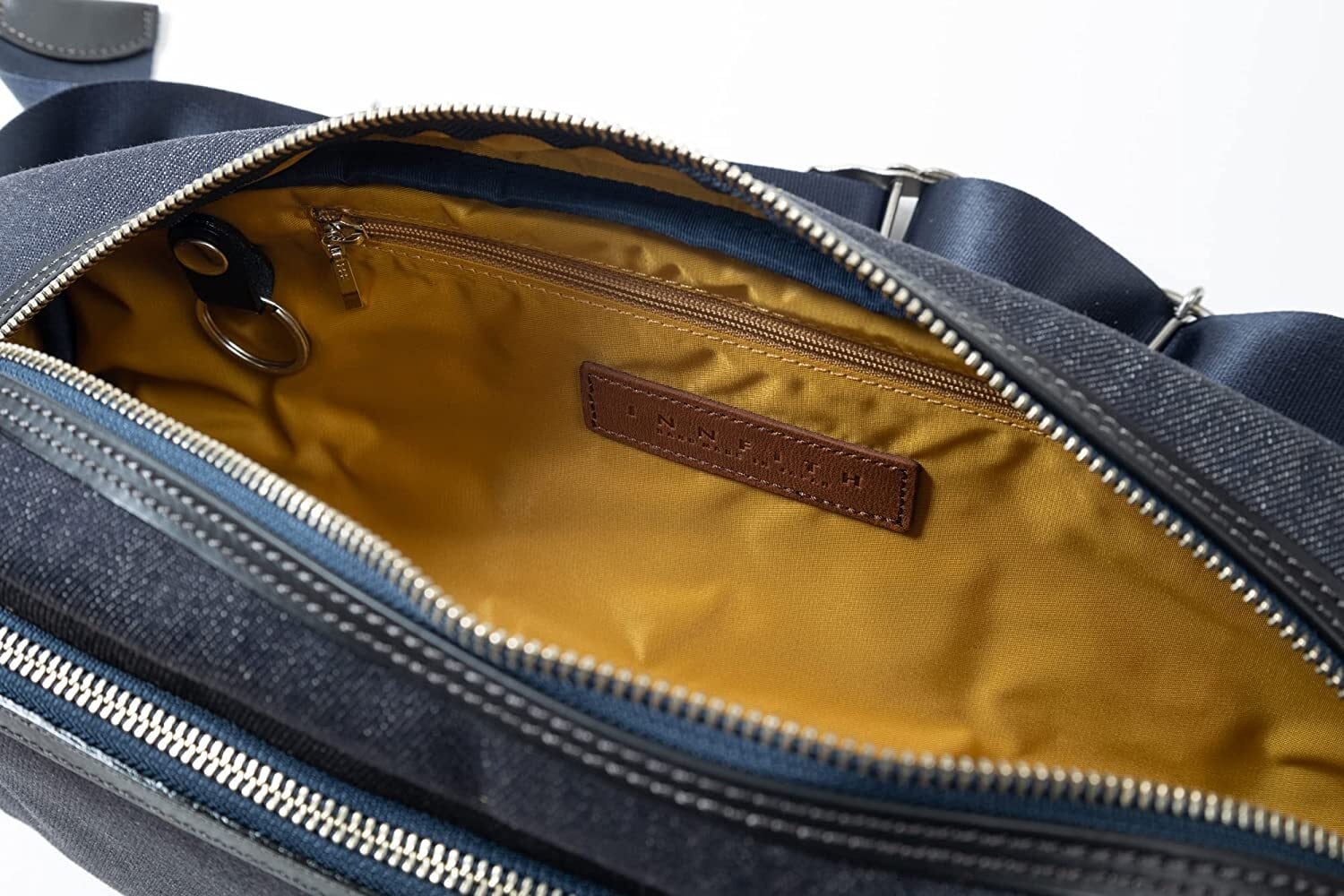 INNFITH 岡山デニムボディバッグ 大容量 in-55737 | 豊岡製オリジナル