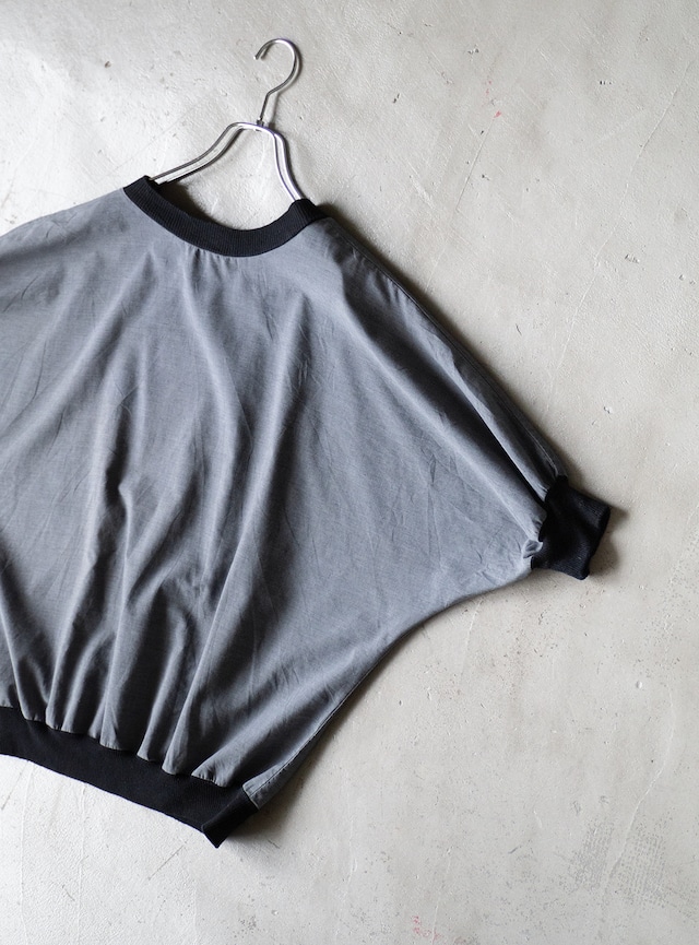 "American Apparel" used Trim pulloevr