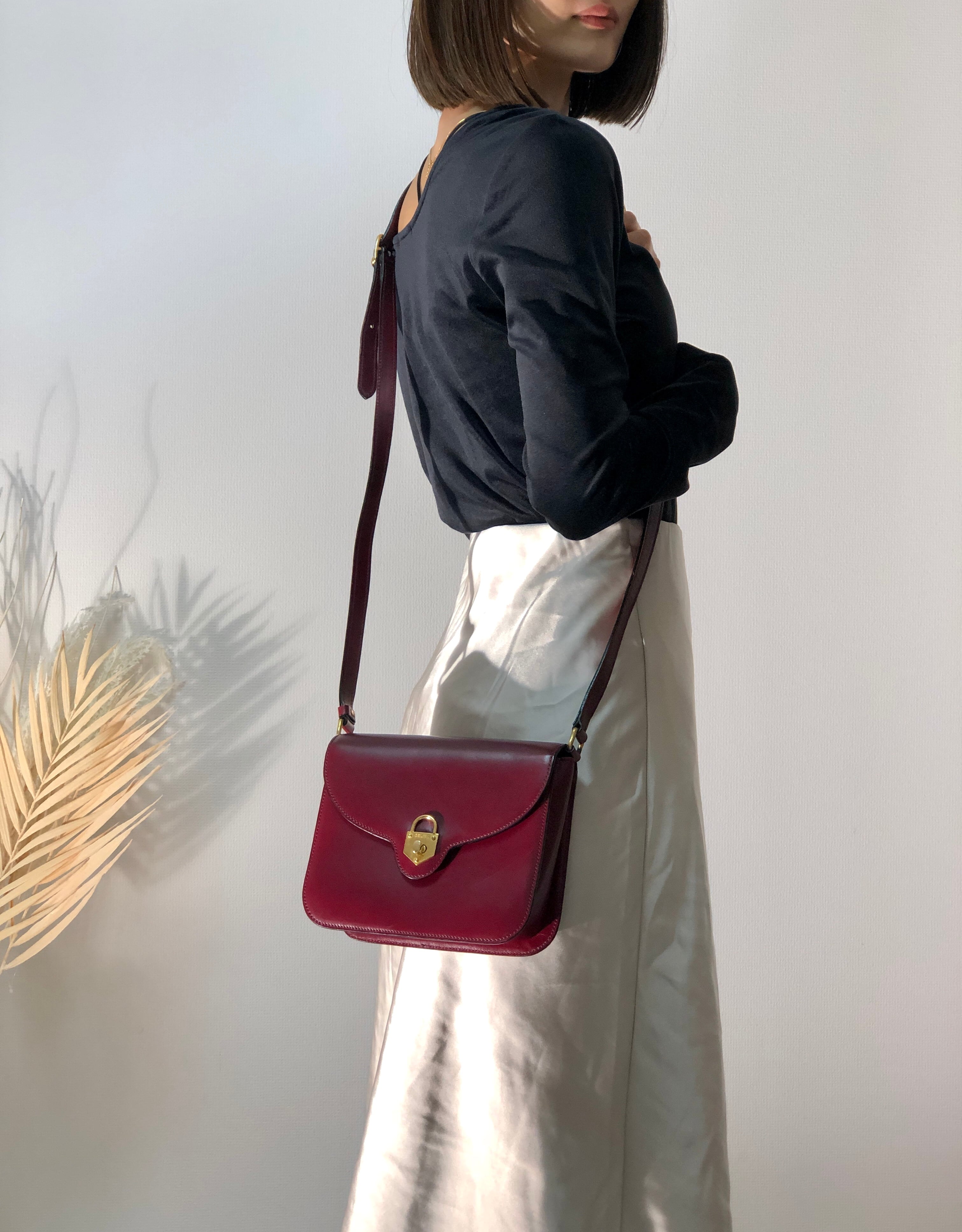 CELINE セリーヌ カデナ ターンロック レザー クロスボディ ショルダー