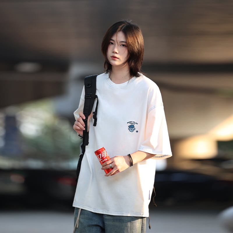 オーバーサイズエンブロイアリーTシャツ / Oversized Embroidery T-Shirt