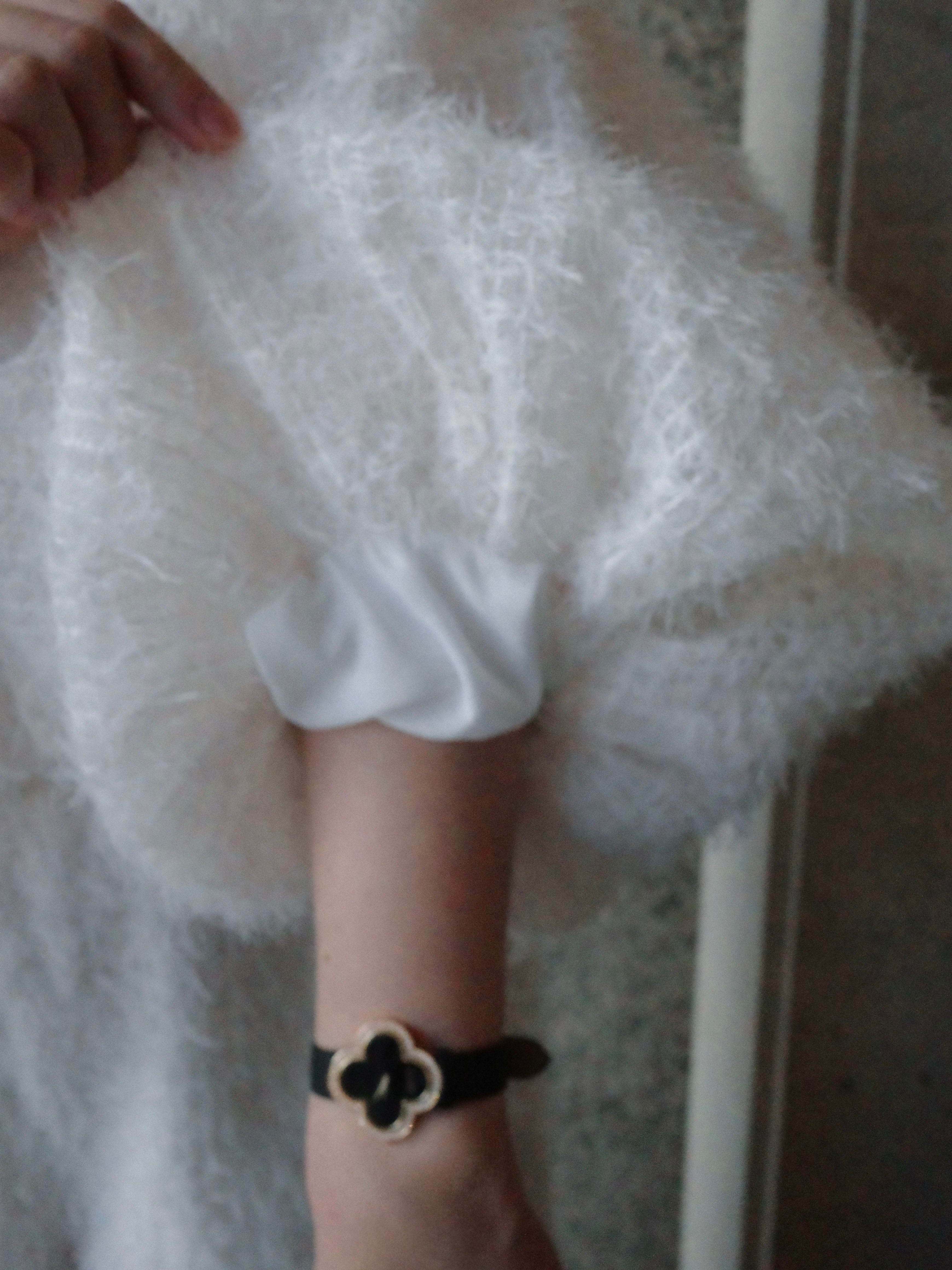 luna tops / white 6/18 21:00～再販(即納) | HYEON