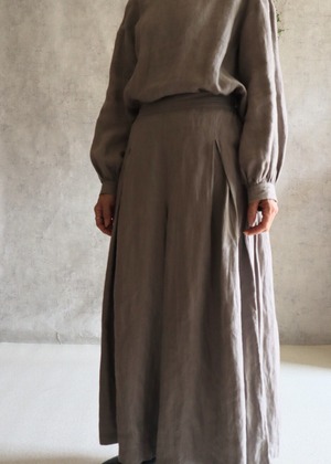 ロングワイドパンツ