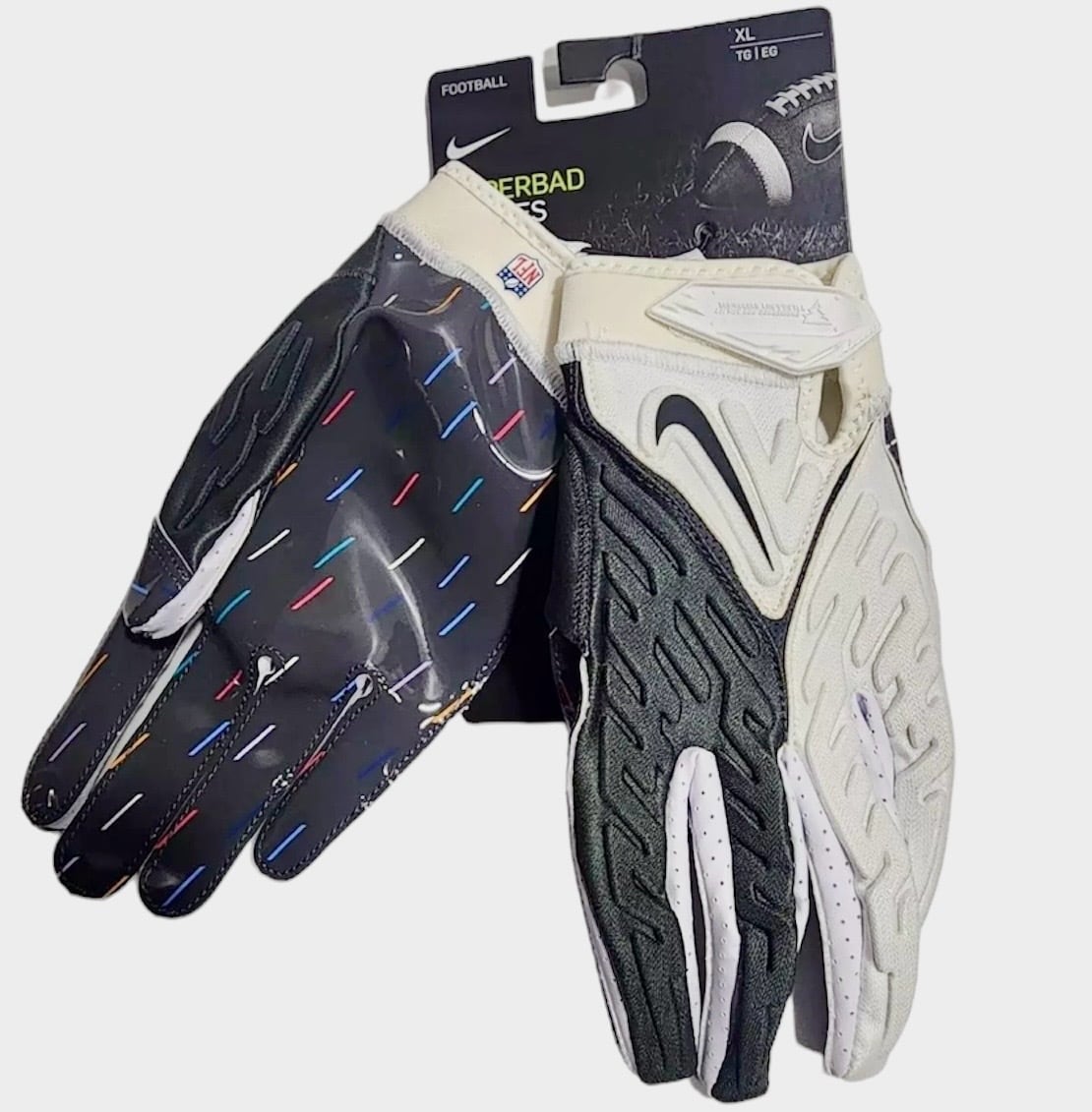 【XL】NIKE SUPERBAD 6.0 GLOVE Crucial Catch限定モデル アメフト グローブ