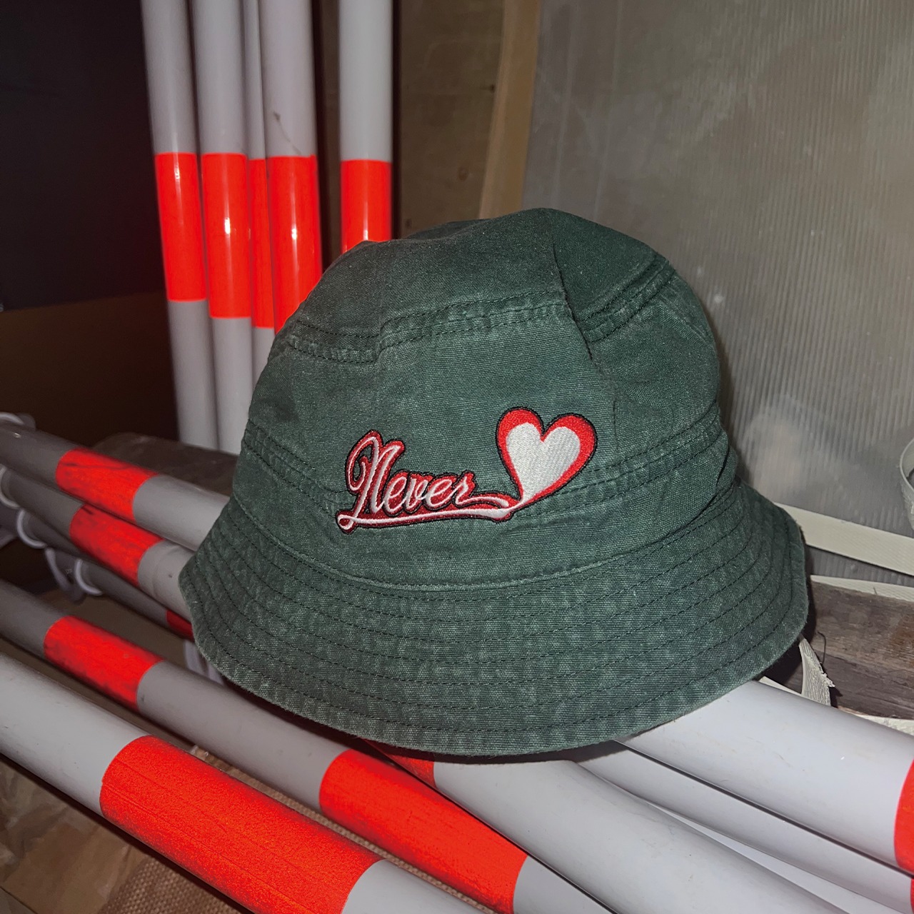 embroidered bucket hat -green-