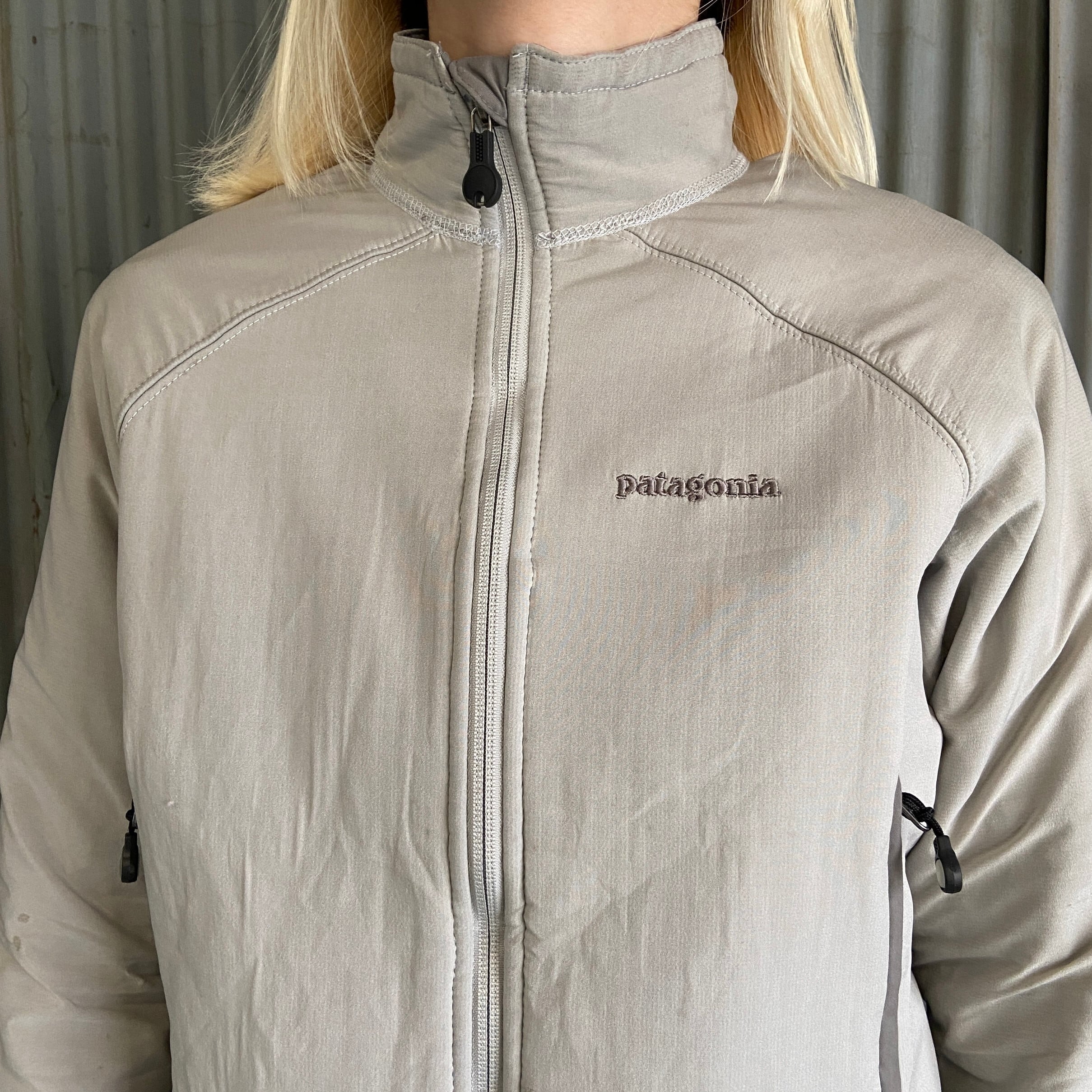 パタゴニア アウトドア ナイロンジップパーカー M グレー系 patagonia ロゴ レディース   【230313】