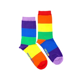 ＜FRIDAY SOCK CO. ＞靴下 LOVE IS LOVE RAINBOW  / カナダ