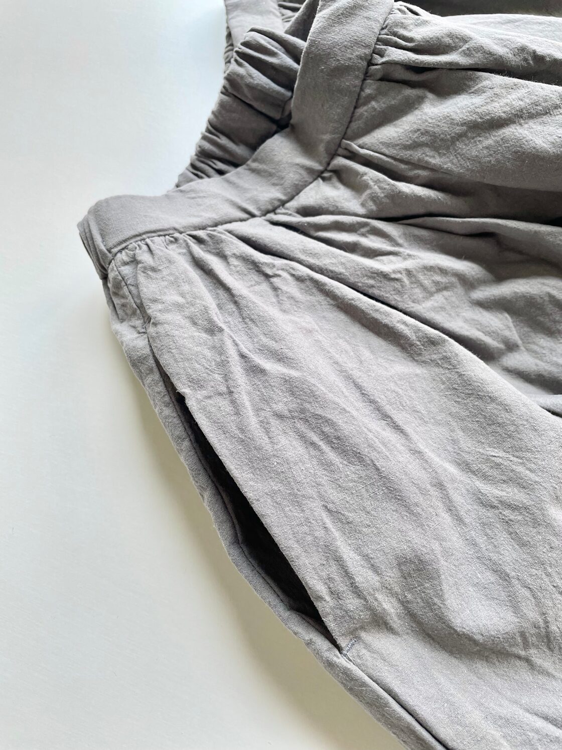 ROBE de PEAU CAMILLE CANVAS TUCK PANTS R277 カミーユ キャンバスタックパンツ ローブデポー Gauze