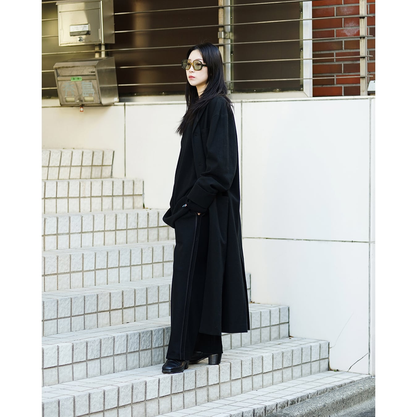 kujaku] (クジャク) C-530 Double Cuﬀ Long Chester Coat | Clique