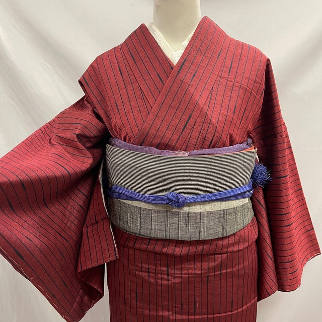 紬 着物 小紋 ディープレッド 黒 変わり縞【しつけ付】未使用 美品 