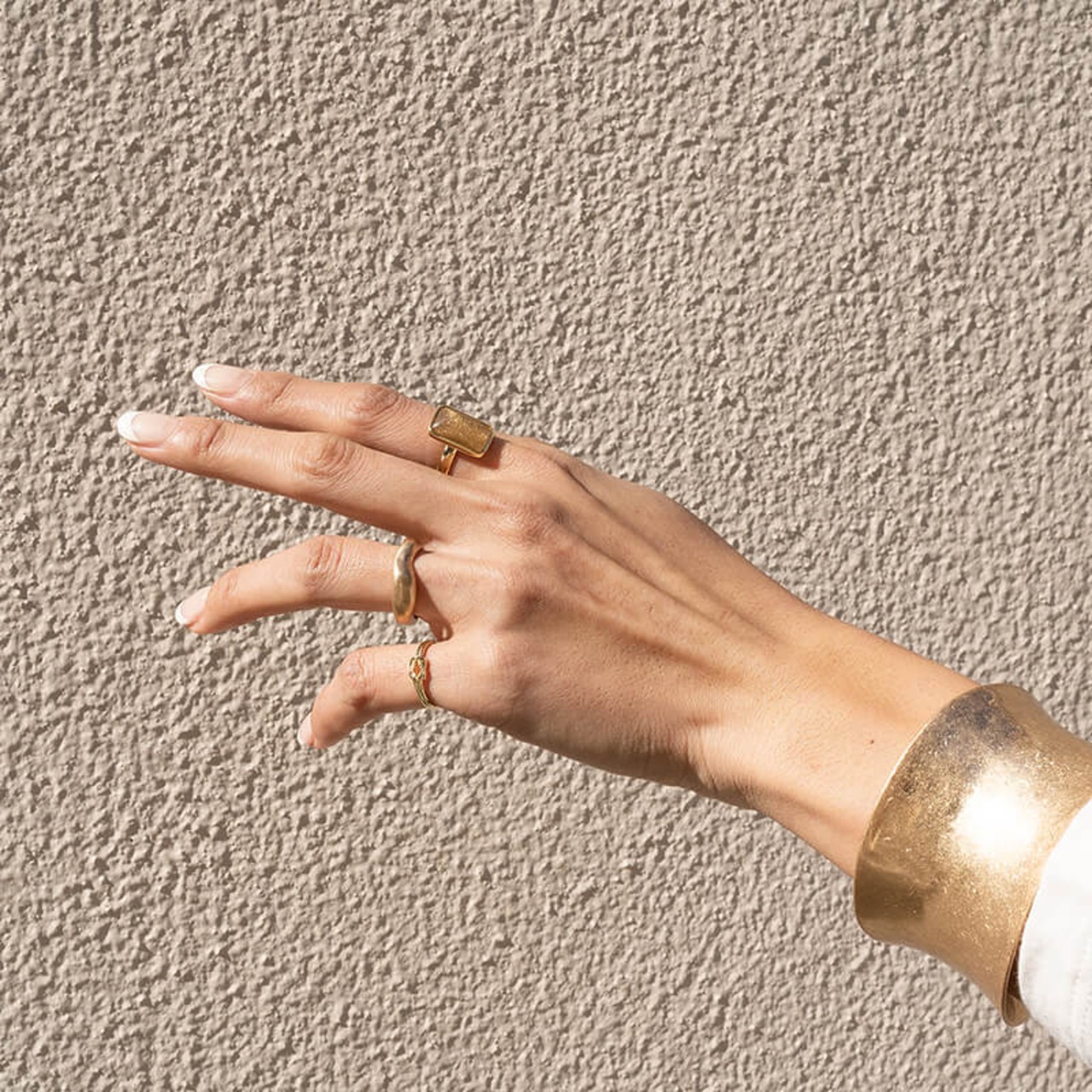 【ネコポス便】リング スクエアアクリルリング クリアリング イエローゴールド ホワイト 指輪 0772