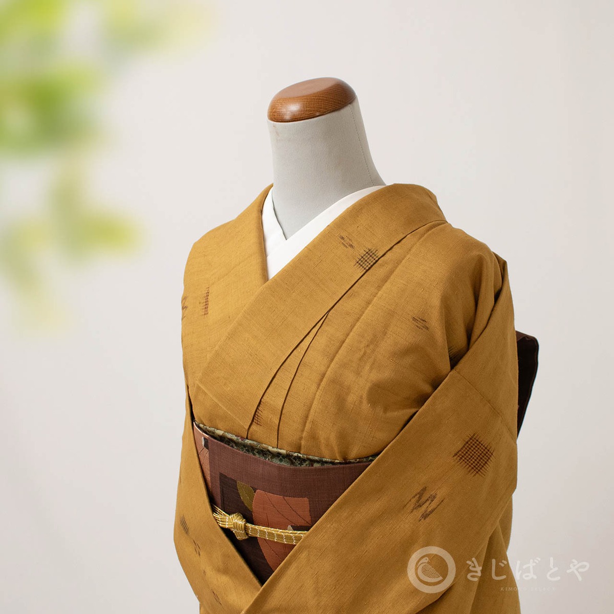 正絹紬 狐色の絣の小紋 袷 | きじばとや