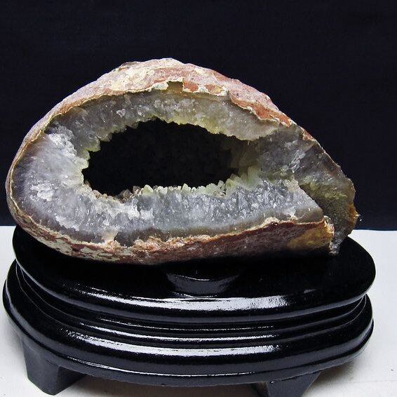 アゲート ジオード 原石 置物 台座付属 瑪瑙 メノウ 晶洞 一点物 181-4176