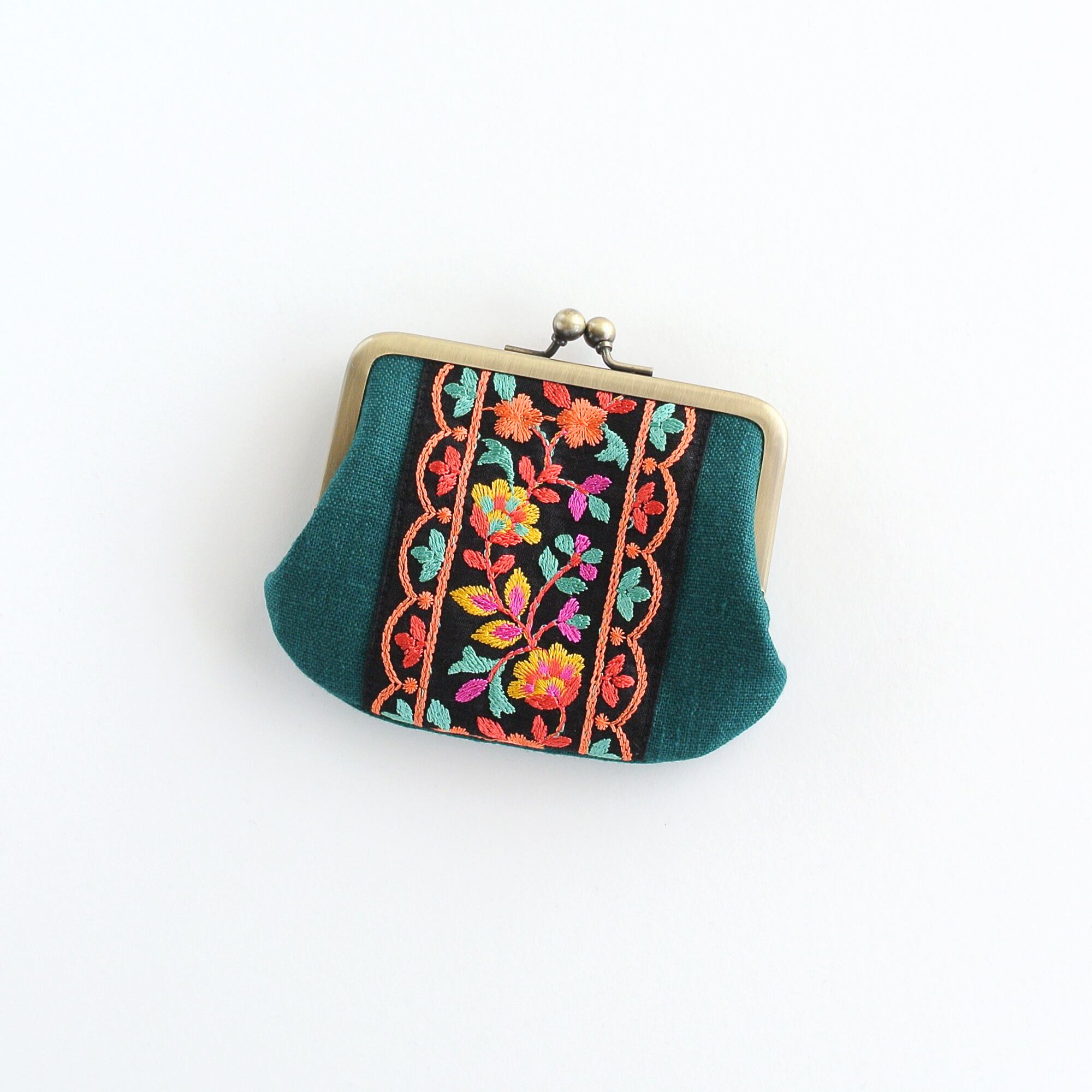 インド刺繍リボンアイテム | がまぐちコレクト