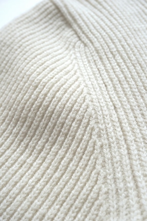 Hand Framed High Neck P/O