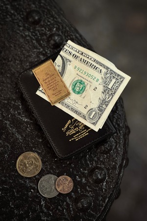 THE SUPERIOR LABOR/ザシュペリオールレイバー　cordovan traveler's small purse　SL250