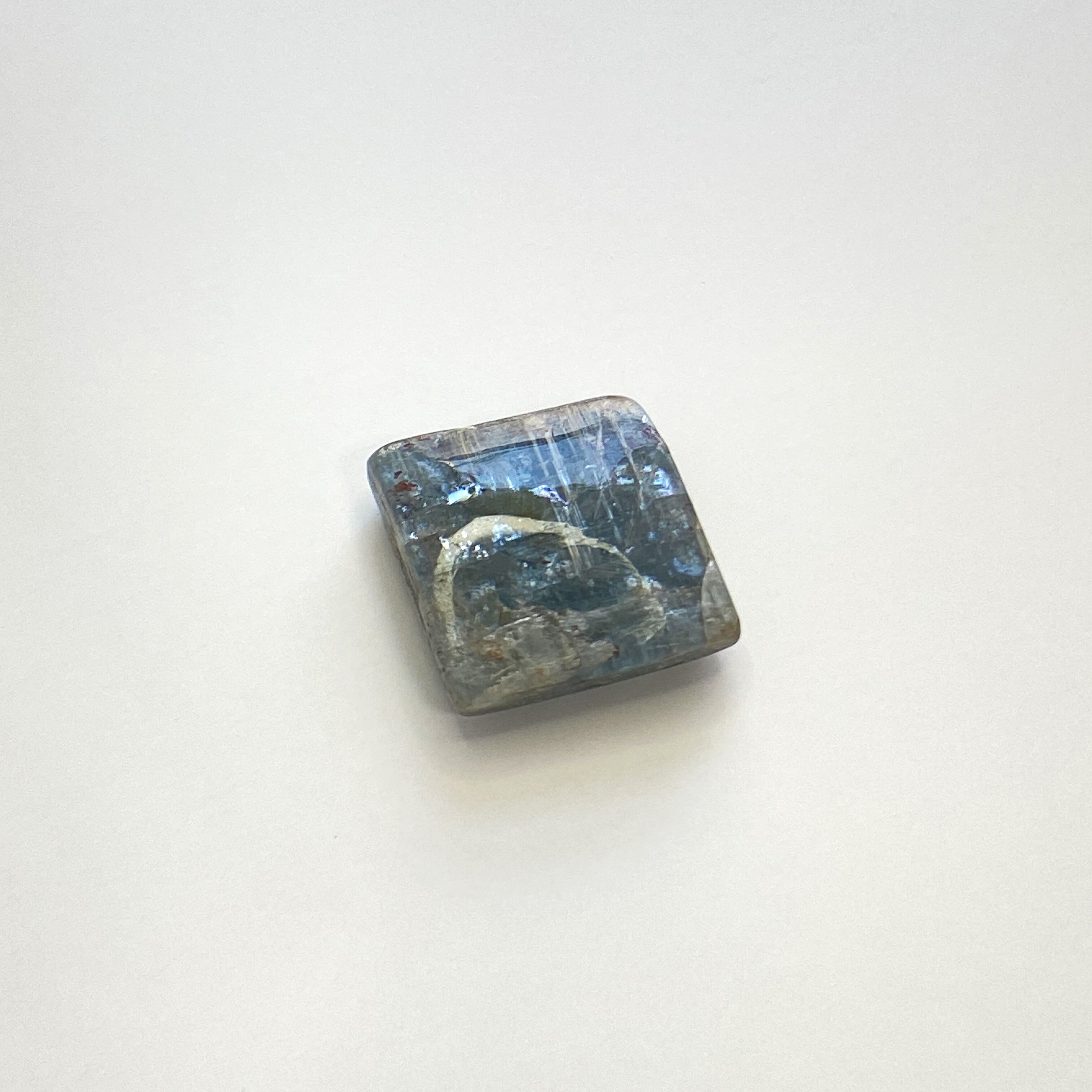 Kyanite 16.1ct カイヤナイト kg-0042