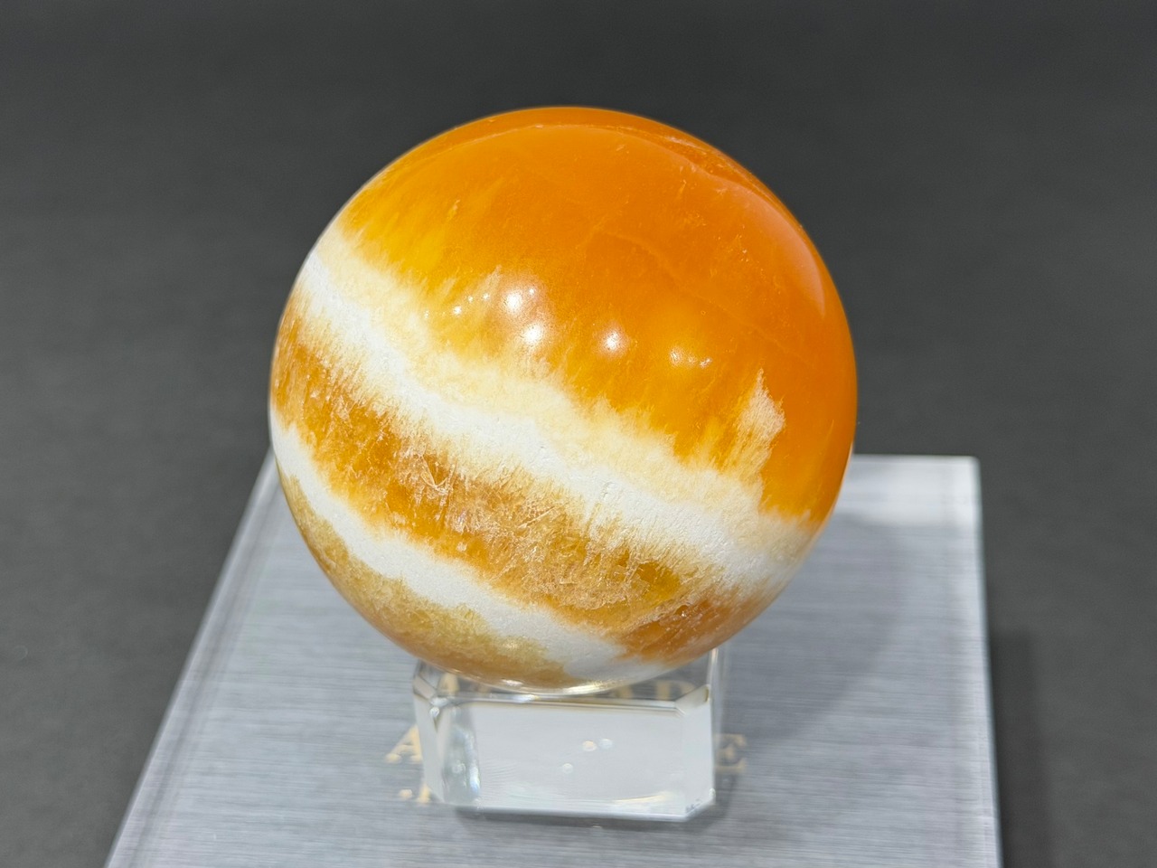 No.2383-2 オレンジカルサイトスフィア