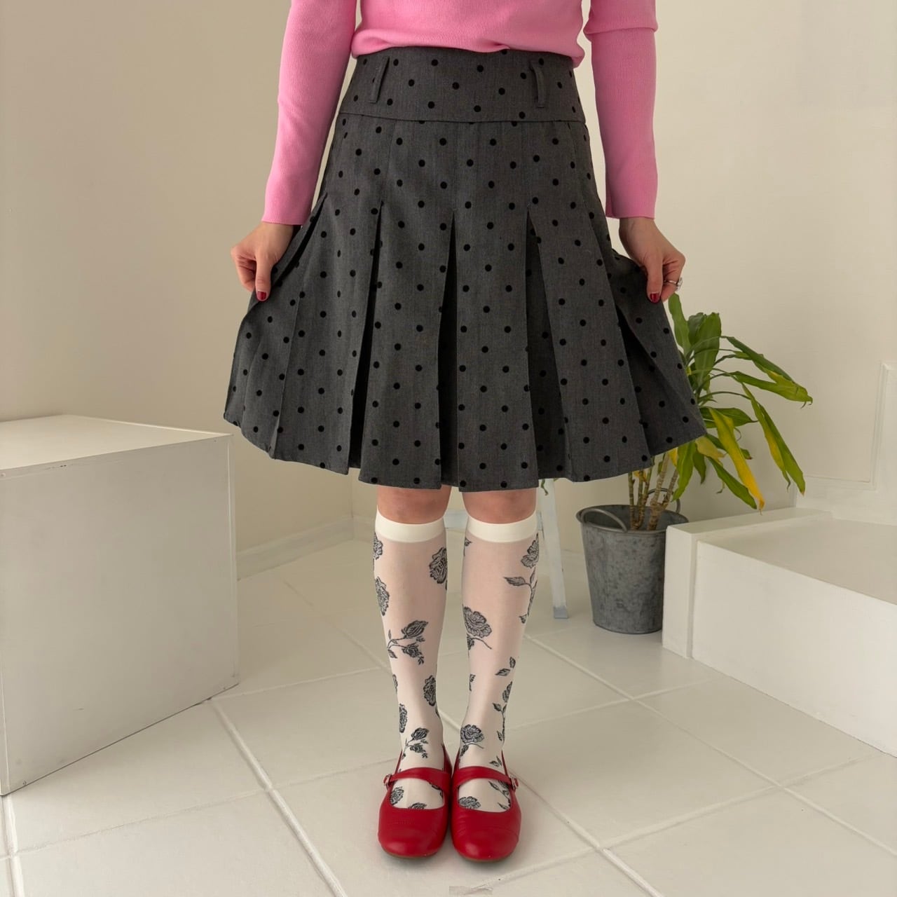 膝丈ドット柄プリーツスカート_LN03293