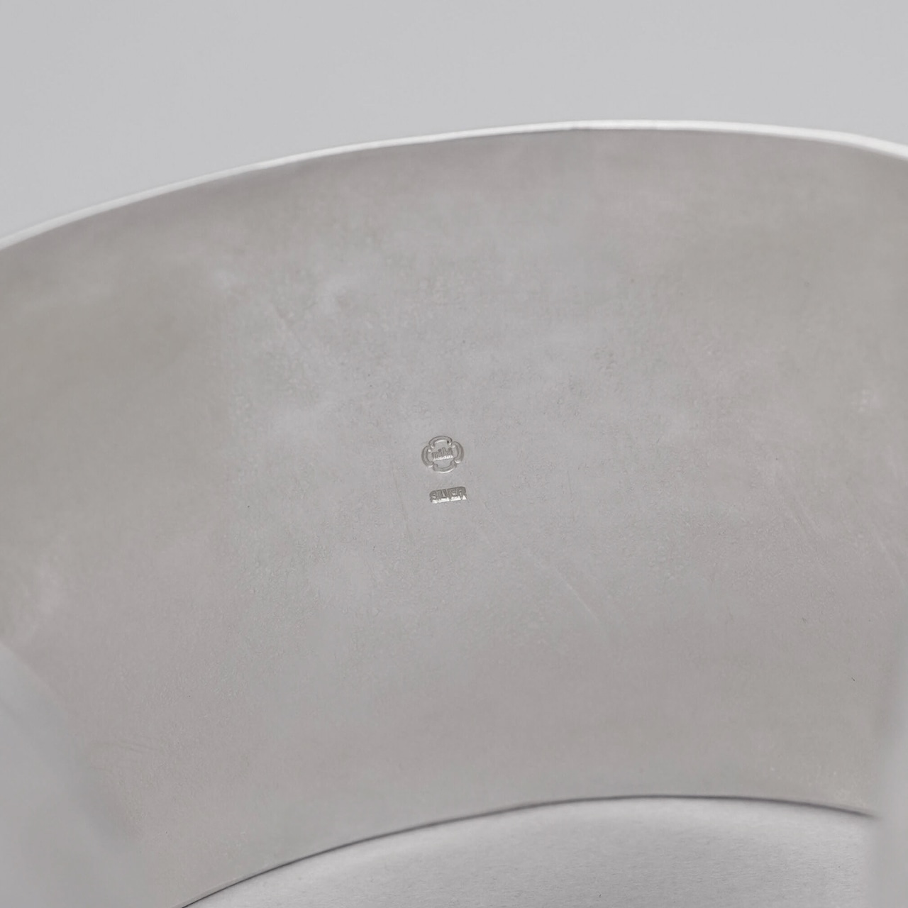 hatsuyuki 25mm (純銀) Bangle