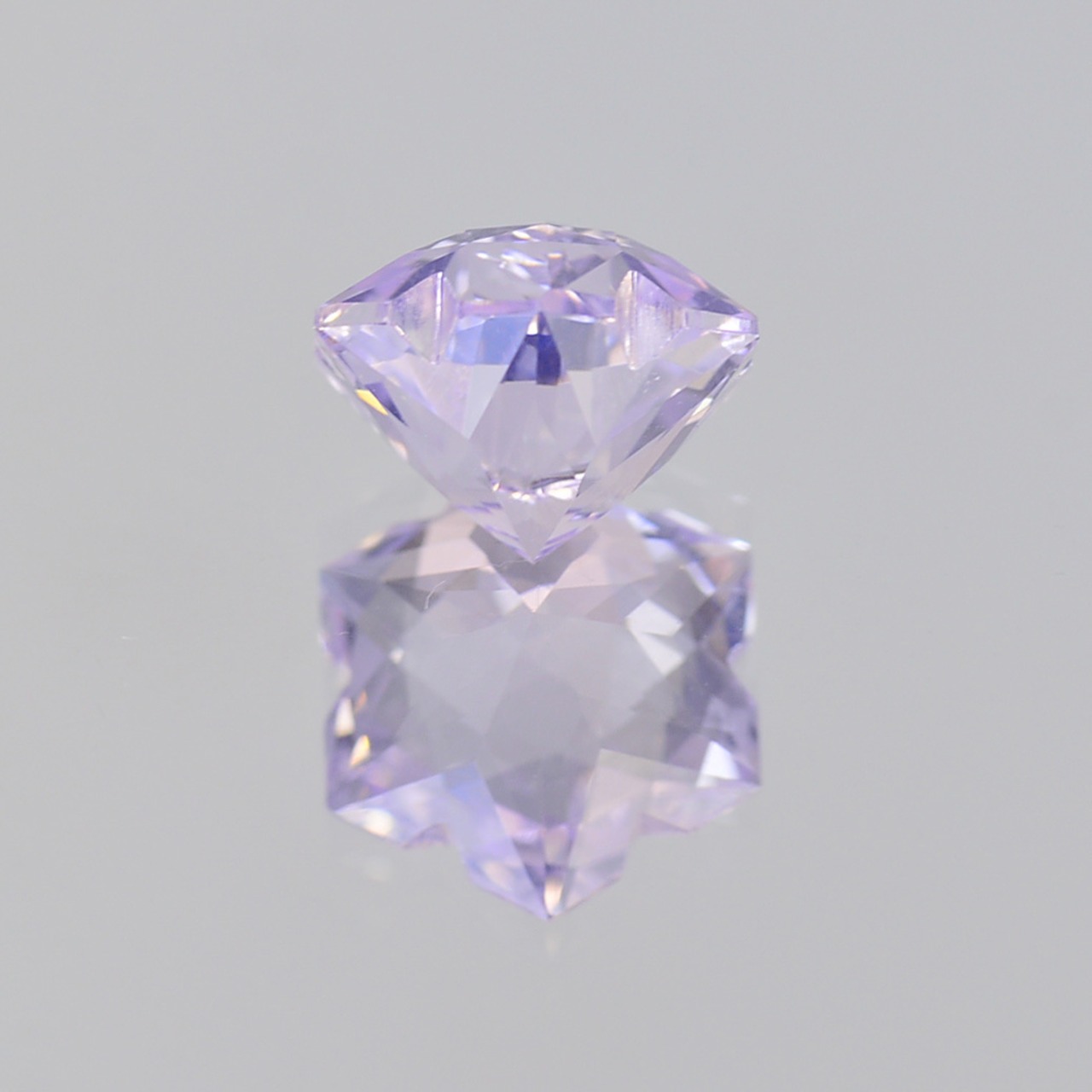 ラベンダーアメジスト 1.94ct ルース スノーカット