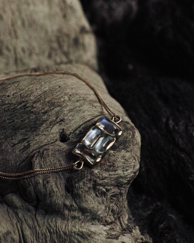 18kブレスレット18k台座石4粒レインボームーンストーン