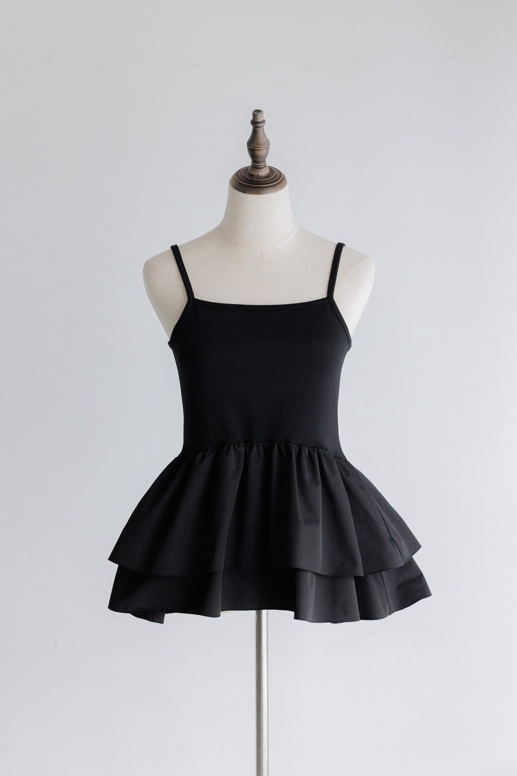 volume peplum cami【通常商品】3〜5日営業日 | pois