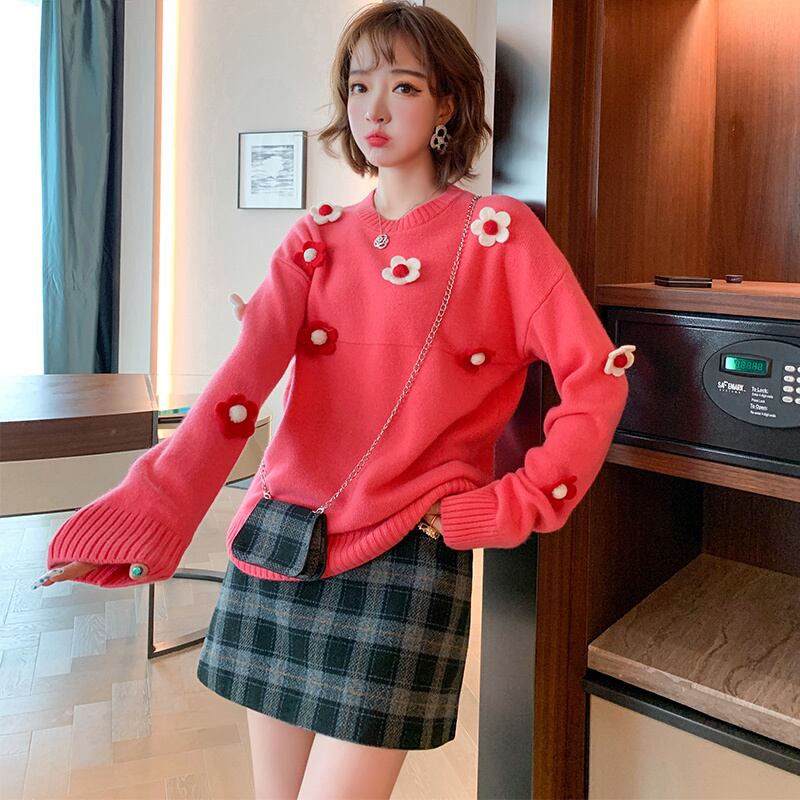 ラウンドネックニットセーター オータムウィンター 大人ガーリー スウィート キュート カジュアル 秋物 冬物 Oネック フラワーデザイン MIUCO97702188576