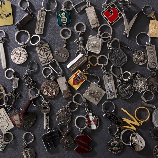 50個  フレンチ キーホルダー メタル フランス 雑貨 ヴィンテージ  2505040-1