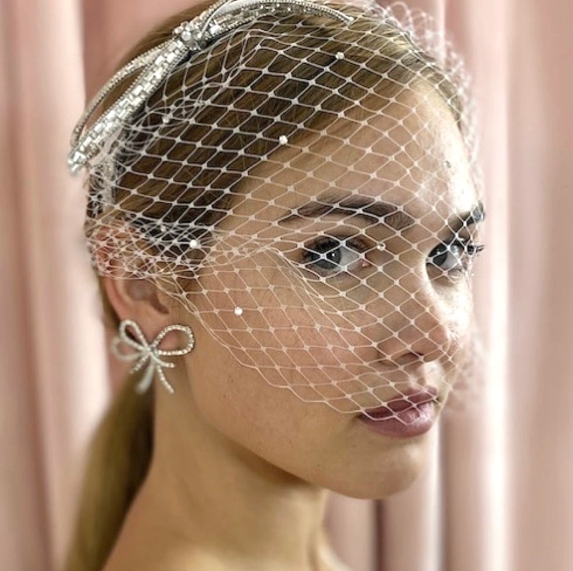 Ti Adoro Jewelry ティアドロ Crystal Bowknot ピアス【レンタル 税込】