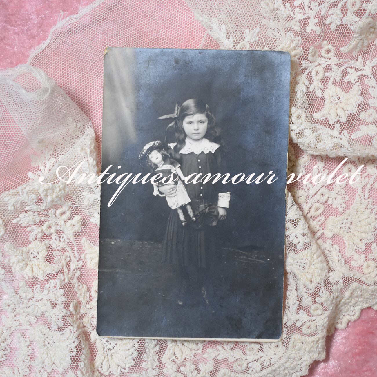 Antique postcard お人形と可愛い少女 France P203 | Antiques amour