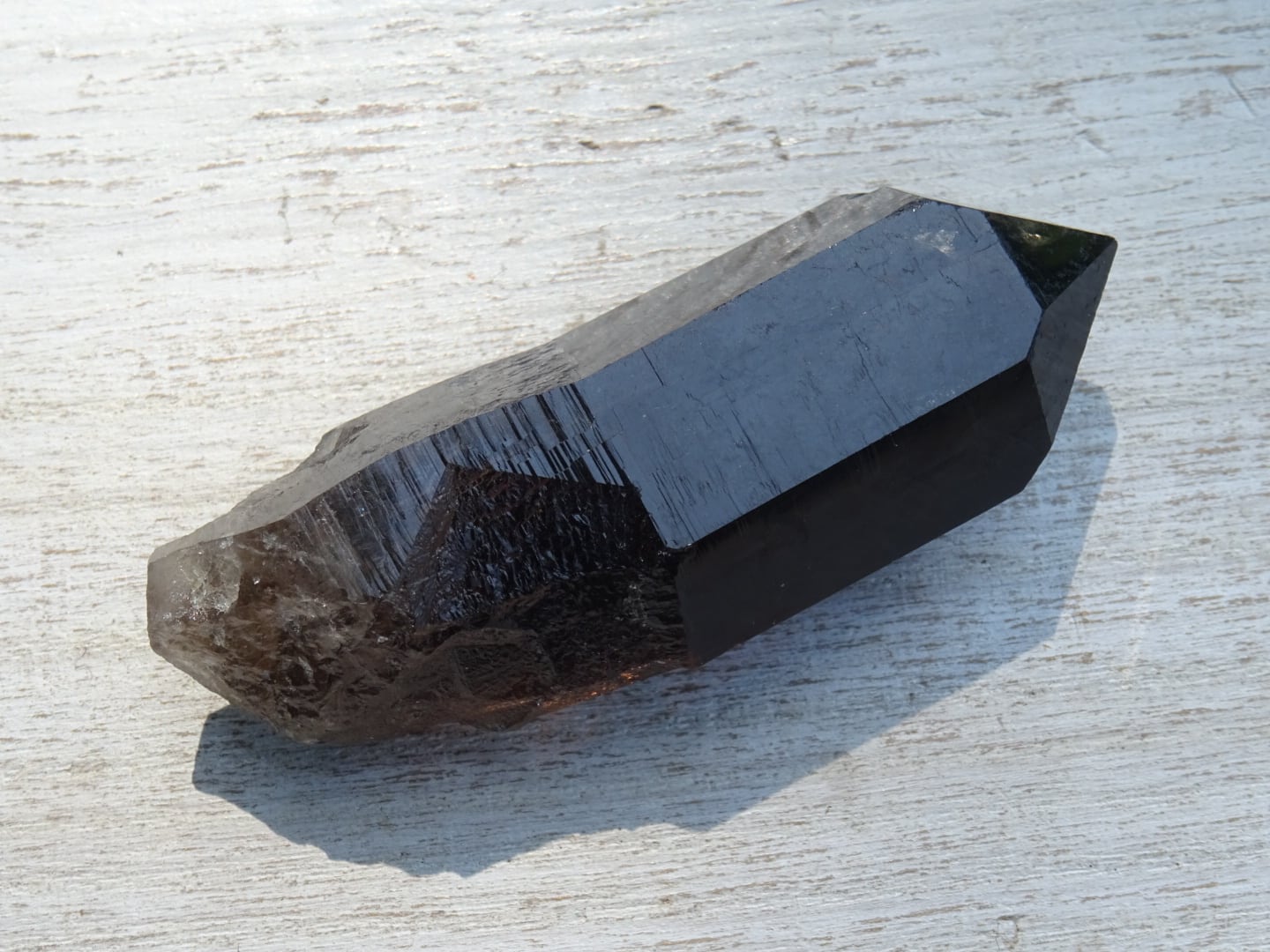 フランスモンブラン産スモーキークォーツ、Deep Brown | 虹石屋