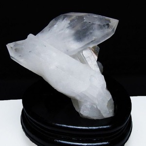 水晶 クラスター 水晶 原石 マダガスカル産 台座付属 一点物  182-6764