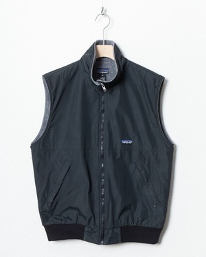 "Patagonia" shelled synchilla vest