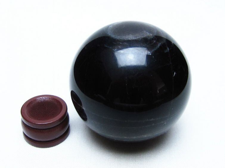 モリオン スフィア 丸玉 59.1ミリ 金属台座付き モリオン スフィア 黒水晶 丸玉 59mm 置物 原石 一点物 151-10374