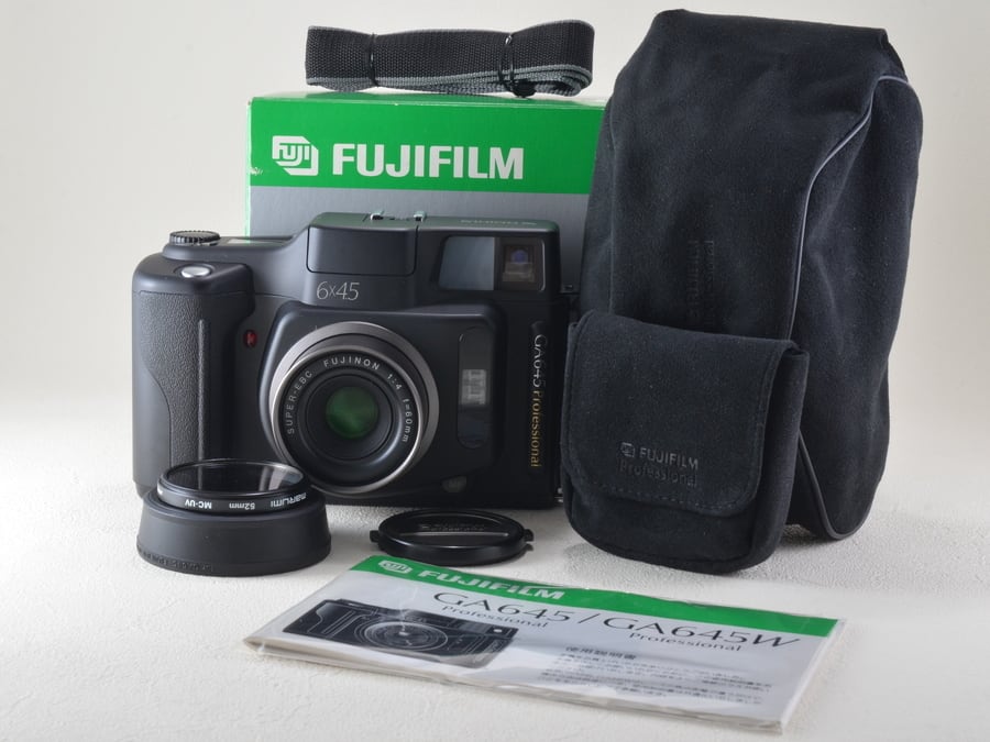 FUJIFILM GA645 Pro / SUPER EBC FUJINON 60mm F4 元箱付属品付 フジ 