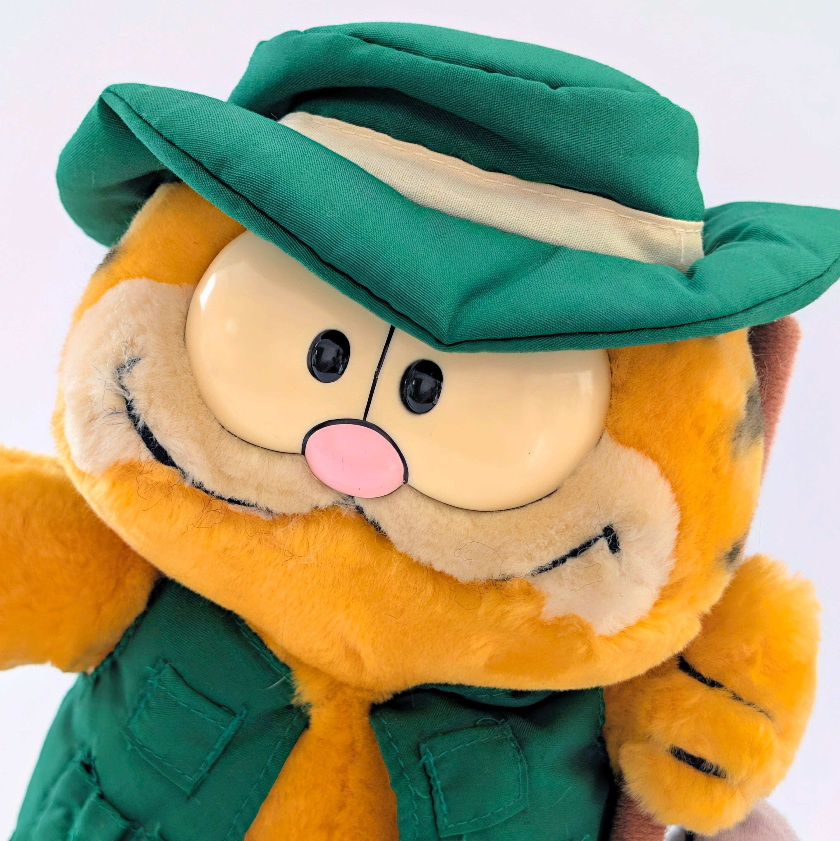☆ VINTAGE 1980年代初期 ☆【 Garfield ( ガーフィールド ) 】『 Fishing Garfield フィッシング ガーフィールド 』釣りガーフィールド / ぬいぐるみ / プラッシュ / plush / 1980年代年製 〚アメリカン雑貨 アメトイ〛