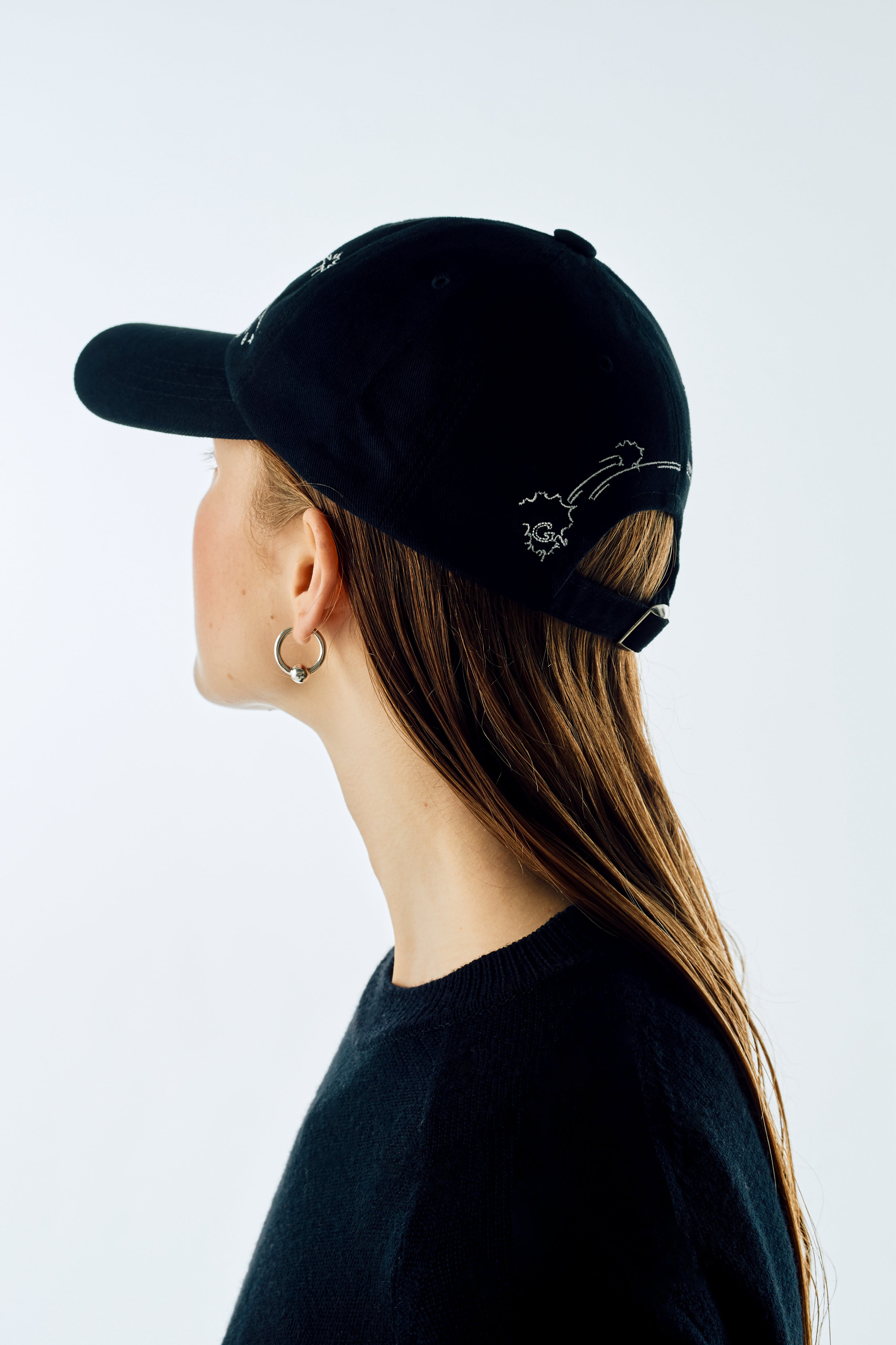 ZHOK / BLACK | GADID ANONIEM 